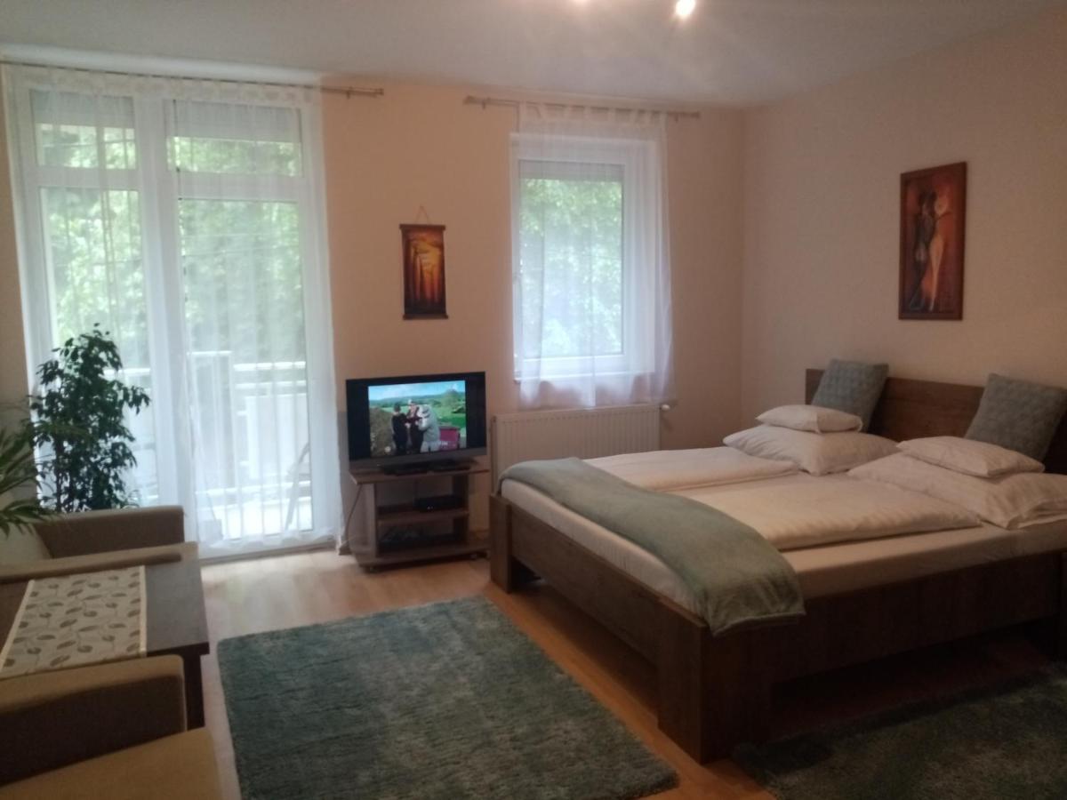 Heviz Lake Apartman Ngoại thất bức ảnh